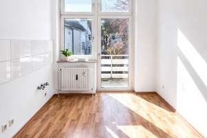 Lichtdurchflutete 2-Zimmer-Wohnung mit Balkon