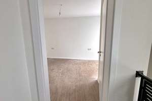 Großzügiges Neubau Einfamilienhaus mit ca. 160 m² auf drei Ebenen in Berlin Rudow – Die vollständige Adresse der Immobilie erhältst du vom Anbieter., 12487 Johannisthal, Berlin – Vorschaubild 17