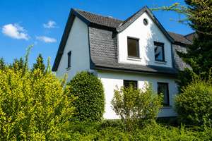 Seltene Gelegenheit in KR-Verberg! Einfamilienhaus mit Charakter, Substanz und Entwicklungspotenzial – Die vollständige Adresse der Immobilie erhältst du vom Anbieter., 47802 Verberg, Krefeld – Vorschaubild 3