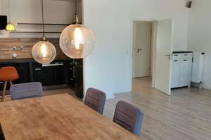 Dachgeschosswohnung mit 2,5 Zimmern in der Maxvorstadt – Görresstraße 43, 80797 Josephsplatz, München – Vorschaubild 4