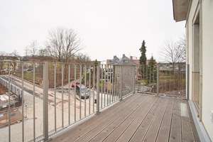 Helle, großzügige 3 Zimmer Wohnung im Kulturpalast Rabenstein - Tageslichtbad, Balkon, TG-Stellplatz – Pelzmühlenstraße 26, 9117 Rabenstein, Chemnitz – Vorschaubild 7