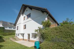 Gepflegtes Zweifamilienhaus mit großem Garten und Einliegerwohnung in ruhiger Lage von Kelkheim – Die vollständige Adresse der Immobilie erhältst du vom Anbieter., 65779 Kelkheim (Taunus) – Vorschaubild 24