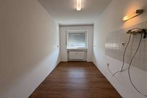 Wohnen mit Charakter: 2-Zimmer-Wohnung in Augsburg-Oberhausen – Donauwörther Straße 122d, 86154 Oberhausen-Nord, Augsburg – Vorschaubild 3