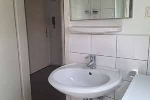 2,5-Zimmerwohnung teilmöbliert renovierungsbedürftig – Dornaper Str. 2, 40625 Gerresheim, Düsseldorf – Vorschaubild 8