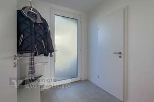 Stilvolles Reihenmittelhaus sucht glückliche Familie mit schöner Terrasse in Eningen! – Die vollständige Adresse der Immobilie erhältst du vom Anbieter., 72800 Eningen unter Achalm – Vorschaubild 3