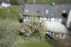 Charmantes Fachwerkhaus mit Scheune mitten in der Natur – Die vollständige Adresse der Immobilie erhältst du vom Anbieter., 51381 Bergisch Neukirchen, Leverkusen – Vorschaubild 4