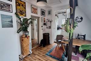 GE-Buer-Mitte. Helle, schöne Dachgeschoßwohnung