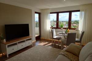 Hochwertig sanierte 2-Zimmer-Wohnung mit Balkon, Weitblick & TG-Stellplatz – möbliert, All-inclusive – 70567 Möhringen-Nord, Stuttgart – Vorschaubild 6