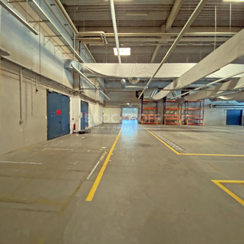 Büro- und Hallenkomibation mit ausreichender Freifläche| ca. 4.500m² Halle und ca. 1.350 m² Büro