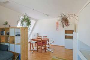Zweifacher Balkon, viel Licht, viel Platz: Attraktive 3-Zimmer-Dachgeschosswohnung – Die vollständige Adresse der Immobilie erhältst du vom Anbieter., 85055 Nordost, Ingolstadt – Vorschaubild 5