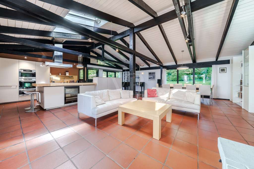 Immobilie in Wehrheim - Ein Zuhause, das inspiriert!  Architektenhaus in bester Wehrheimer Lage - Bild 4