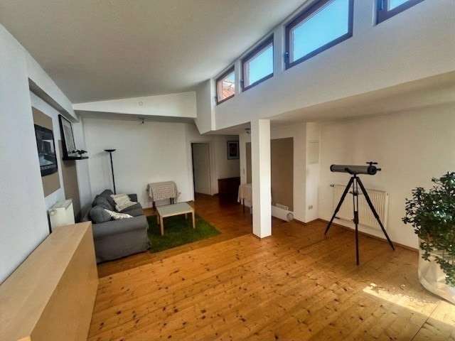 Immobilie in Schöneck - 2 Wohneinheiten mit einer ca. 140 m² großen Gewerbeeinheit-Restaurant - Bild 2