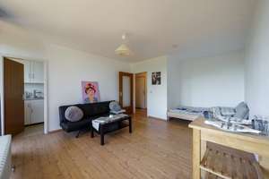 Helle teilmöbilierte 1-Zimmer-Wohnung mit großem Balkon – An der Bauerwiese 13, 30459 Ricklingen (Ortsteil), Hannover – Vorschaubild 4