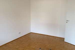 renovierte komfortable 2-Zimmer-Wohnung mit Aufzug, Balkon und Stellplatz in zentraler Lage  – Hofstraße 1, 40723 Hilden – Vorschaubild 12