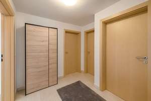 Zum Verkauf: Charmante Doppelhaushälfte mit Einliegerwohnung in Bad Krozingen-Schlatt – Die vollständige Adresse der Immobilie erhältst du vom Anbieter., 79189 Bad Krozingen – Vorschaubild 18