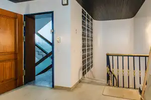 Reserviert! Festpreis: 1.030.000 €,  MFH 390 qm, Top-Lage in Mögeldorf. – Blütenstraße 6, 90480 Nürnberg – Vorschaubild 57