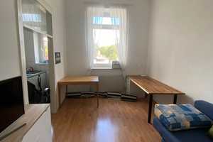 BEFRISTET bis 31.03.26 Möblierte 1-Zimmer-Wohnung zur Zwischenmiete (7 Monate) – Benzenbergstraße 46, 40219 Düsseldorf – Vorschaubild 1