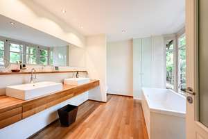 PREISREDUZIERUNG Sonnenlage, Villa auf parkähnlichem Grundstück, Pool, Solar, von Privat – Die vollständige Adresse der Immobilie erhältst du vom Anbieter., 82031 Grünwald – Vorschaubild 23