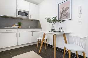 Ankommen, Wohlfühlen, Zuhause sein. Möbliertes Zimmer zum Verlieben. – Ernsthaldenstr. 47, 70565 Höhenrand, Stuttgart – Vorschaubild 6