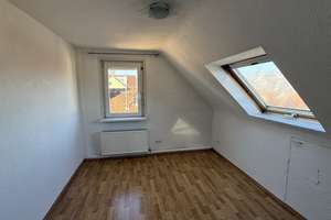 " Die besondere  4 Zimmer-Wohnung in sehr guter Lage  !" – Die vollständige Adresse der Immobilie erhältst du vom Anbieter., 70195 Botnang-Ost, Stuttgart – Vorschaubild 4
