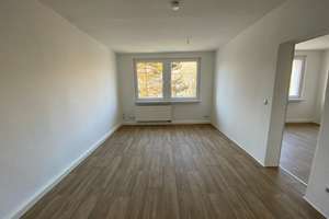 Ich mach mich schick für Dich - Erstbezug nach Sanierung – Leonhard-Frank-Straße 82, 98529 Heinrichs, Suhl – Vorschaubild 1