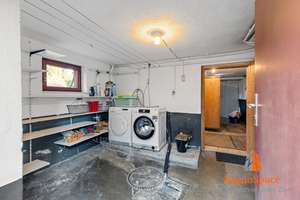 *** CHARMANTES ZWEIFAMILIENHAUS MIT GROßEM STUDIO, GARTEN UND GARAGE *** – Die vollständige Adresse der Immobilie erhältst du vom Anbieter., 73568 Durlangen – Vorschaubild 28
