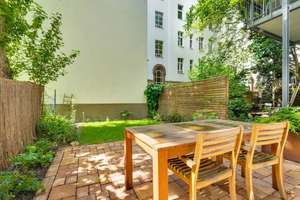 Seltener Altbautraum mit idyillischem Privatgarten im Weserkiez – Die vollständige Adresse der Immobilie erhältst du vom Anbieter., 12045 Neukölln (Ortsteil), Berlin – Vorschaubild 2