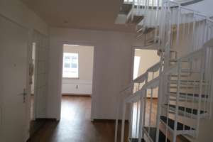 Attraktive 4-Zimmer Dachgeschosswohnung mit Balkon in Osnabrück Innenstadt – Die vollständige Adresse der Immobilie erhältst du vom Anbieter., 49074 Innenstadt, Osnabrück – Vorschaubild 4