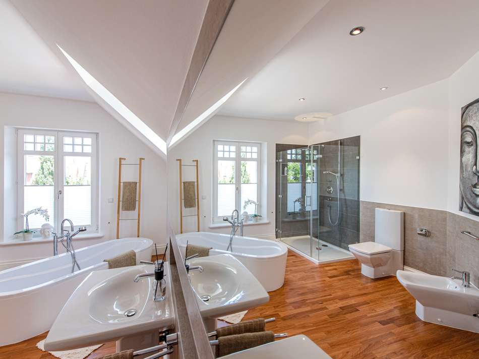 Elternbadezimmer