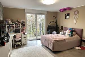 Traumhafter Bungalow mit Garten und vermieteter Doppelhaushälfte in Duisburg-Vierlinden! – Die vollständige Adresse der Immobilie erhältst du vom Anbieter., 47178 Vierlinden, Duisburg – Vorschaubild 9