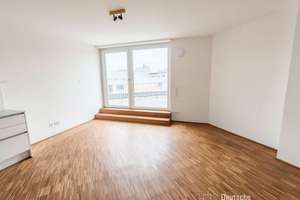 Exklusive 4-Zimmer-Wohnung über den Dächern der Stadt – Die vollständige Adresse der Immobilie erhältst du vom Anbieter., 80686 Land in Sonne, München – Vorschaubild 3