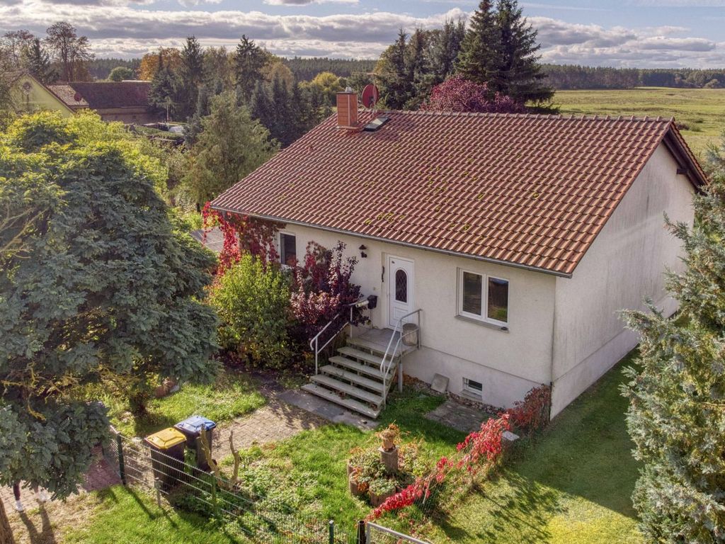 Wohnen wo andere Urlaub machen EFH mit Garten in Feldrandlage