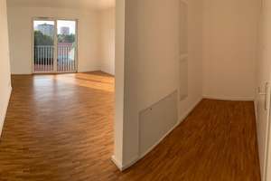 Beste Aussichten - Wohnung in oberster Etage mit Aufzug! – Hans-Geiger-Str. 35a, 91052 Rathenau, Erlangen – Vorschaubild 4
