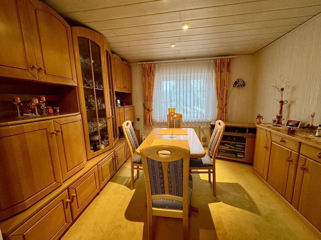 Immobilie in Brunsbüttel - Charmantes Reihenhaus in ruhiger Wohnlage der Schleusenstadt Brunsbüttel!! - Bild 3