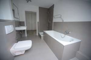 Wunderschöne Dachgeschosswohnung in bester Lage in Pempelfort! – 40211 Pempelfort, Düsseldorf – Vorschaubild 8