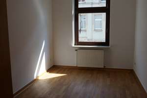 Geräumige Wohnung mit Balkon Nähe Elisabeth KH – Herwarthstr. 40, 45138 Südostviertel, Essen – Vorschaubild 4