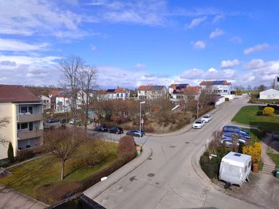 Helle und offene 2 1/2 Zimmer Wohnung mit Balkon und Stellplatz in Calw-Heumaden