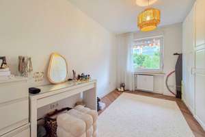 Ankommen und Wohlfühlen ; Kernsanierte 3-Zimmer-Traumwohnung mit eigenem Garten – 51147 Wahnheide, Köln – Vorschaubild 7