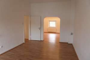 Gepflegte 5 Zimmer Wohnung mit zusätzliche großzügige Nutzfläche im Spitzbodenbereich – Josef-Hoeren-Str. 131, 45327 Stoppenberg, Essen – Vorschaubild 12