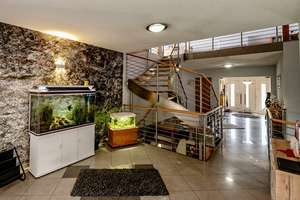 Luxus trifft Weitblick–Großzügiges Anwesen mit Einliegerwohnung, Pool & Wellnessbereich zu verkaufen – Die vollständige Adresse der Immobilie erhältst du vom Anbieter., 66802 Überherrn – Vorschaubild 3