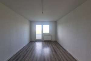 Wohnen mit Aussicht! Ihre neue Wohlfühloase mit Balkon und Einbauküche – Bruno-Taut-Ring 171, 39130 Neu Olvenstedt, Magdeburg – Vorschaubild 2
