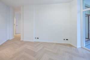 Exklusive 2-Zimmer Wohnung mit neuer Einbauküche – Klausener Straße 6, 39112 Magdeburg – Vorschaubild 10