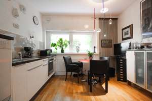 Tolle 2-Zimmer Wohnung mit Balkon Nähe Viktoria-Luise-Platz! – Die vollständige Adresse der Immobilie erhältst du vom Anbieter., 10777 Schöneberg, Berlin – Vorschaubild 1