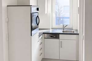 Vermietetes 1-Zimmer-Apartment in Ingolstadt – Balkon, Aufzug, EBK und Tiefgarage – 85049 Friedrichshofen-Hollerstauden, Ingolstadt – Vorschaubild 5