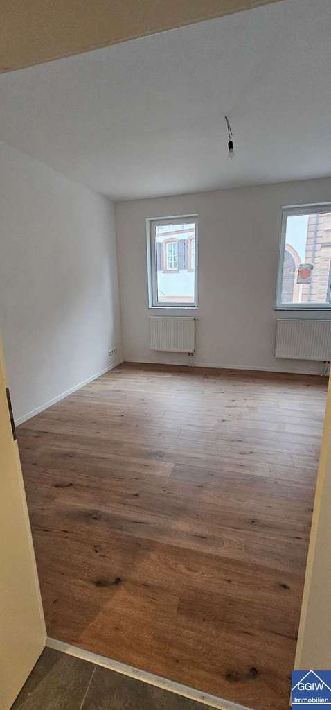 Immobilie in Albersweiler - Sanierte 3 Zimmer Wohnung in Albersweiler Nähe Landau zu verkaufen - Bild 2