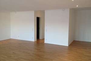Exklusives Anwesen im Bauhausstil in exponierter Halbhöhenlage mit Garten – Die vollständige Adresse der Immobilie erhältst du vom Anbieter., 70195 Botnang-West, Stuttgart – Vorschaubild 12
