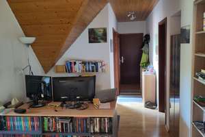 Gepflegte Dreizimmer Dachgeschoßwohnung mit Loggia – Theodor-Heuss-Str. 153, 74081 Klingenberg, Heilbronn – Vorschaubild 3