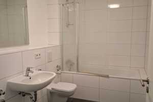 Schicke 2 Zimmer Wohnung, Balkon, EBK, TG im Milaneo! – Mailänder Platz 15, 70173 Stuttgart – Vorschaubild 6