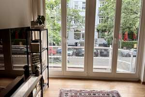 2-Zimmer-Wohnung in schöner Winterhude Lage – Dorotheenstraße 56, 22301 Winterhude, Hamburg – Vorschaubild 1