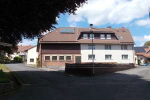 Familienhaus mit Nebengebäuden in Grebenhain-Hartmannshain – Die vollständige Adresse der Immobilie erhältst du vom Anbieter., 36355 Grebenhain – Vorschaubild 2